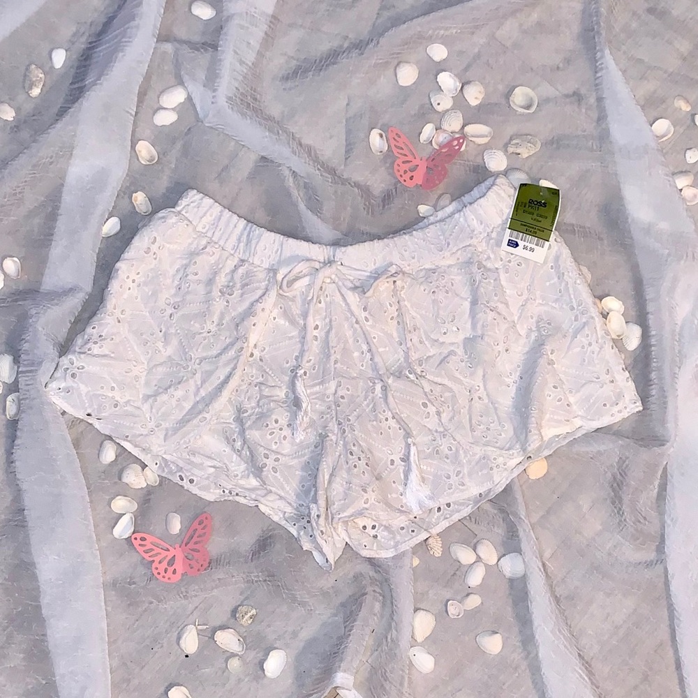 Derek Heart Lace Shorts
